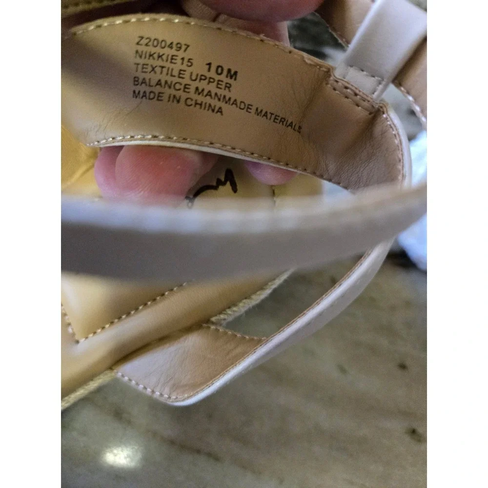 Me Too Nikkie15 Beige Textile Espadrille‎ Wedge Sandals Womens 10M Ankle Strap